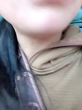 Snapshot of siusiu-00 chatting on November 17, 8:53 am siusiu-00 online show from November 17, 8:53 am