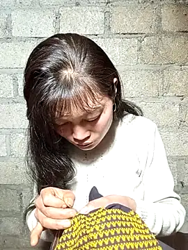 Snapshot of siusiu-00 chatting on November 19, 1:22 pm siusiu-00 online show from November 19, 1:22 pm