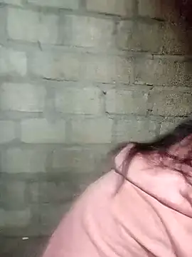 Snapshot of siusiu-00 chatting on November 24, 9:14 pm siusiu-00 online show from November 24, 9:14 pm