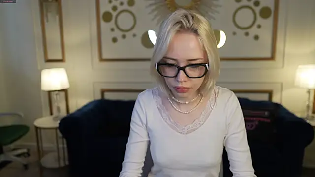 Snapshot of Jessica_start chatting on November 24, 11:32 am Jessica start online show from November 24, 11:32 am