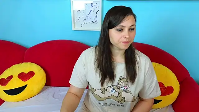 Soft Lilly online show from November 17, 6:08 am