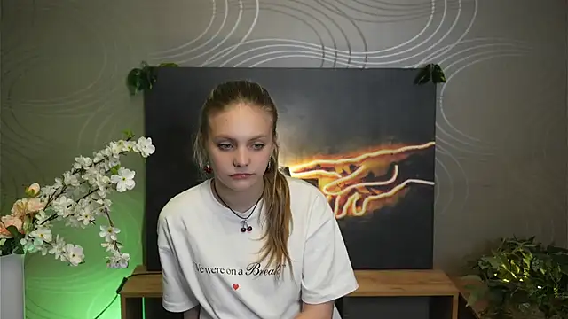 Snapshot of IraMearns chatting on October 14, 6:03 am IraMearns online show from October 14, 6:03 am