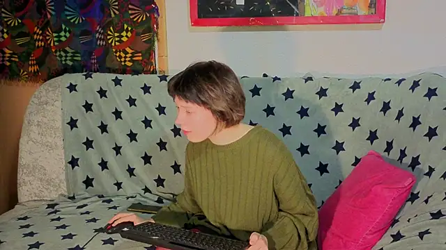 ReincarnatedAngel online show from October 22, 6:07 pm