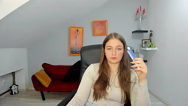 AnneWilsonn online show from October 15, 10:37 am