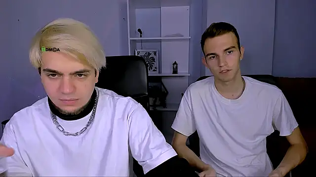 Snapshot of astren_villo chatting on November 4, 1:21 pm astren villo online show from November 4, 1:21 pm