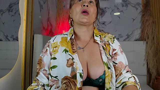 Snapshot of _Pamelamilf chatting on November 27, 6:21 pm Pamelamilf online show from November 27, 6:21 pm