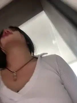 PamelaJonsom  online show from February 19, 3:19 pm