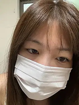 Snapshot of ichika_2_ chatting on October 25, 1:35 am ichika 2 online show from October 25, 1:35 am