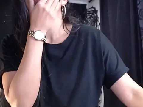 Lucyy Naugthy online show from October 16, 12:17 pm