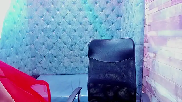 Snapshot of Agatha_Leon_ chatting on March 13, 7:20 pm Agatha Leon online show from March 13, 7:20 pm