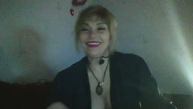 Lia Ray online show from January 7, 8:55 pm