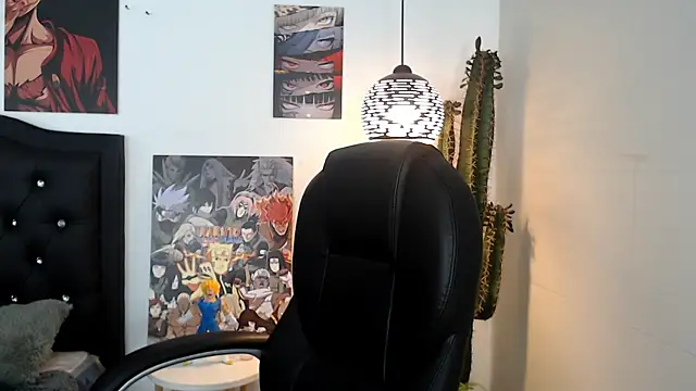 AmethystShadow17 online show from May 21, 3:35 am