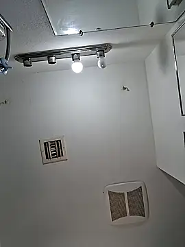 whateveruwanthowever online show from October 28, 5:37 pm