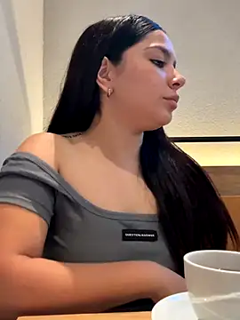 GODDESS zyrene online show from November 17, 10:26 pm