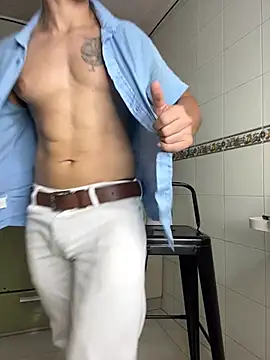 Justin valverde online show from June 25, 8:35 pm