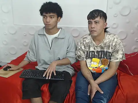 Snapshot of sexyiron2025 chatting on October 15, 1:50 am sexyiron2025 online show from October 15, 1:50 am