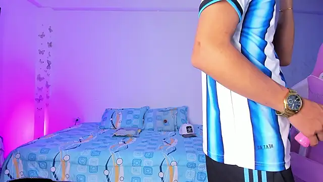 Snapshot of Axel_Cody_ chatting on February 23, 10:01 am Axel Cody online show from February 23, 10:01 am