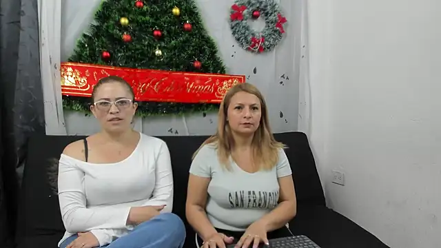 Snapshot of lesb_milf chatting on December 16, 4:49 pm lesb milf online show from December 16, 4:49 pm