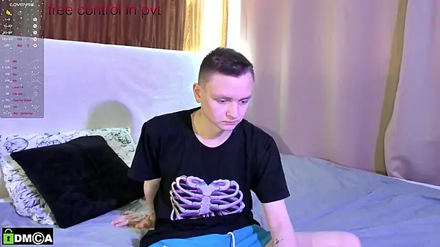 Logan mett online show from November 25, 11:43 am