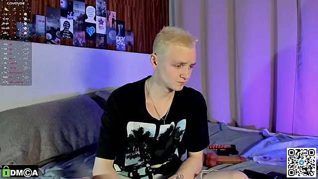 Logan mett online show from December 2, 9:32 pm