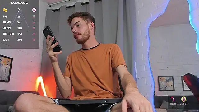 MATEO HUNTER online show from November 17, 12:05 am