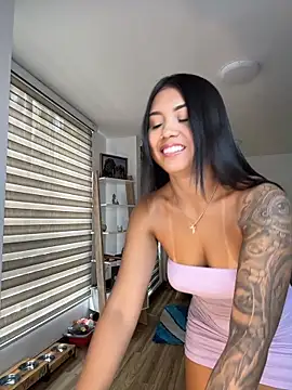 Snapshot of shanabellucy chatting on March 18, 6:11 pm shanabellucy online show from March 18, 6:11 pm