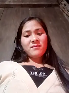 Snapshot of Lyssa-a chatting on February 11, 2:33 pm Lyssa-a online show from February 11, 2:33 pm