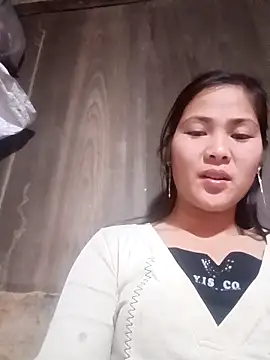 Snapshot of Lyssa-a chatting on February 24, 11:47 pm Lyssa-a online show from February 24, 11:47 pm