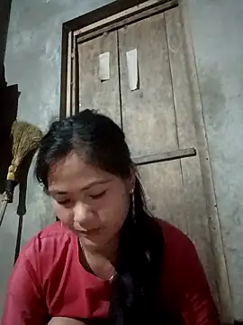 Snapshot of Lyssa-a chatting on March 1, 10:45 pm Lyssa-a online show from March 1, 10:45 pm