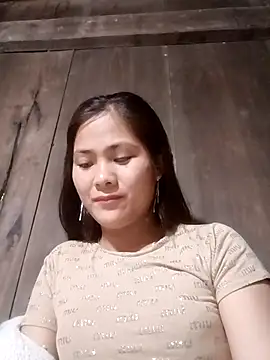 Lyssa-a online show from May 8, 1:33 am