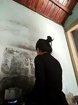 Listen-ly online show from January 19, 4:27 am