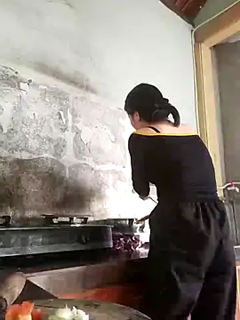 Listen-ly online show from February 5, 3:55 am