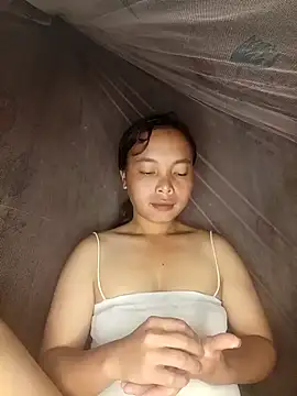 Snapshot of Nguyet2k4 chatting on October 20, 1:50 am Nguyet2k4 online show from October 20, 1:50 am