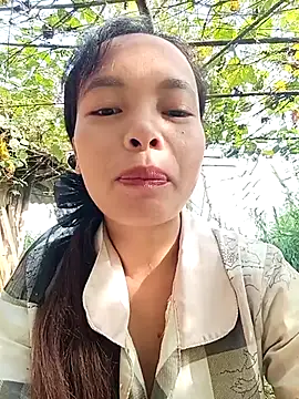 Snapshot of Nguyet2k4 chatting on October 30, 1:40 am Nguyet2k4 online show from October 30, 1:40 am