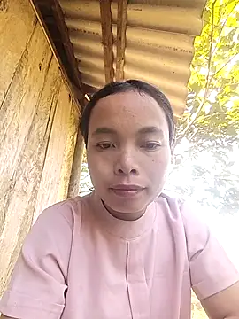 Snapshot of Nguyet2k4 chatting on November 30, 6:39 am Nguyet2k4 online show from November 30, 6:39 am