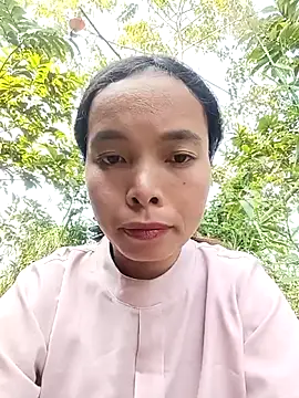 Snapshot of Nguyet2k4 chatting on December 1, 6:18 am Nguyet2k4 online show from December 1, 6:18 am