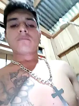 Snapshot of LuisMA2217 chatting on November 11, 4:40 pm LuisMA2217 online show from November 11, 4:40 pm