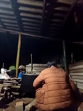 -Kem-01 online show from February 22, 10:30 pm