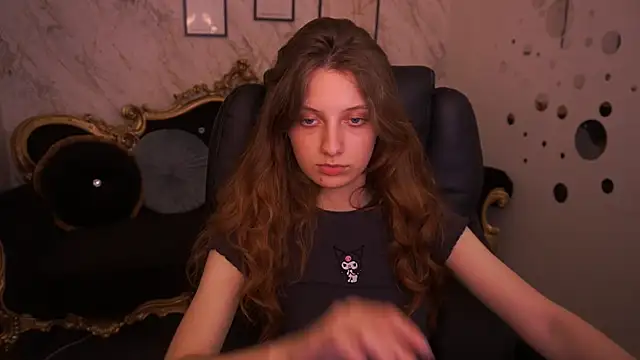 CuteeFoxy online show from June 12, 12:48 pm