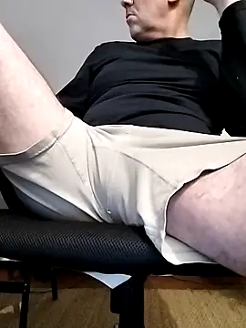 Snapshot of nicolaspgarnier chatting on October 18, 12:02 am nicolaspgarnier online show from October 18, 12:02 am