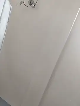 Snapshot of nicolaspgarnier chatting on April 1, 3:53 pm nicolaspgarnier online show from April 1, 3:53 pm