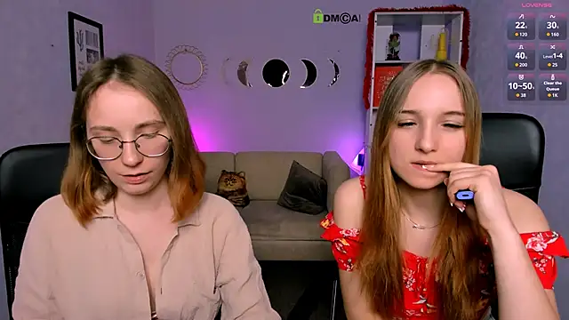 Snapshot of evalora_vei chatting on March 12, 9:04 am evalora vei online show from March 12, 9:04 am