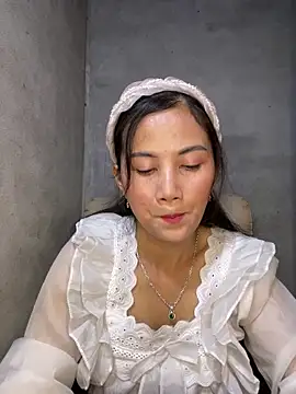 Miss-World00 online show from December 14, 12:43 pm