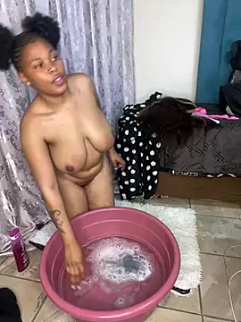 Bubbles156 online show from August 2, 3:43 pm