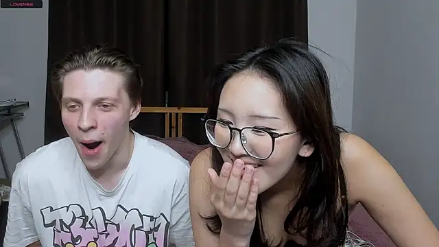 Blossomandbee online show from November 7, 9:26 pm