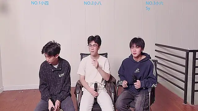 Snapshot of tyboys chatting on October 14, 4:52 pm tyboys online show from October 14, 4:52 pm