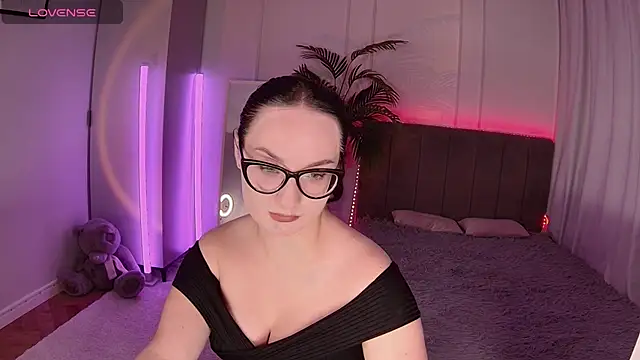 Alice Foks online show from October 14, 4:52 pm