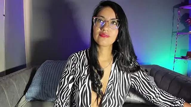 Snapshot of charlhot_ chatting on October 24, 12:45 pm charlhot online show from October 24, 12:45 pm