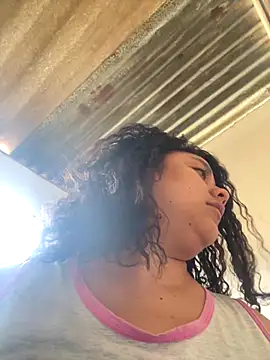 Snapshot of Techi0525 chatting on November 11, 3:56 pm Techi0525 online show from November 11, 3:56 pm