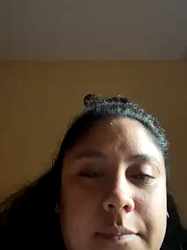 Snapshot of Techi0525 chatting on November 22, 10:53 pm Techi0525 online show from November 22, 10:53 pm